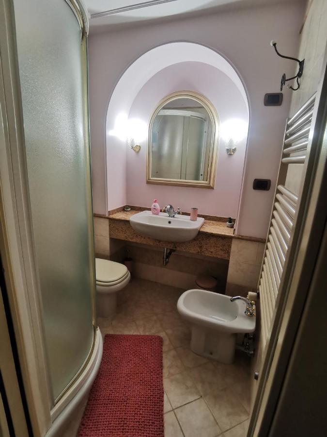 Apartamento La Qualita' Al Quadrato Turín Exterior foto