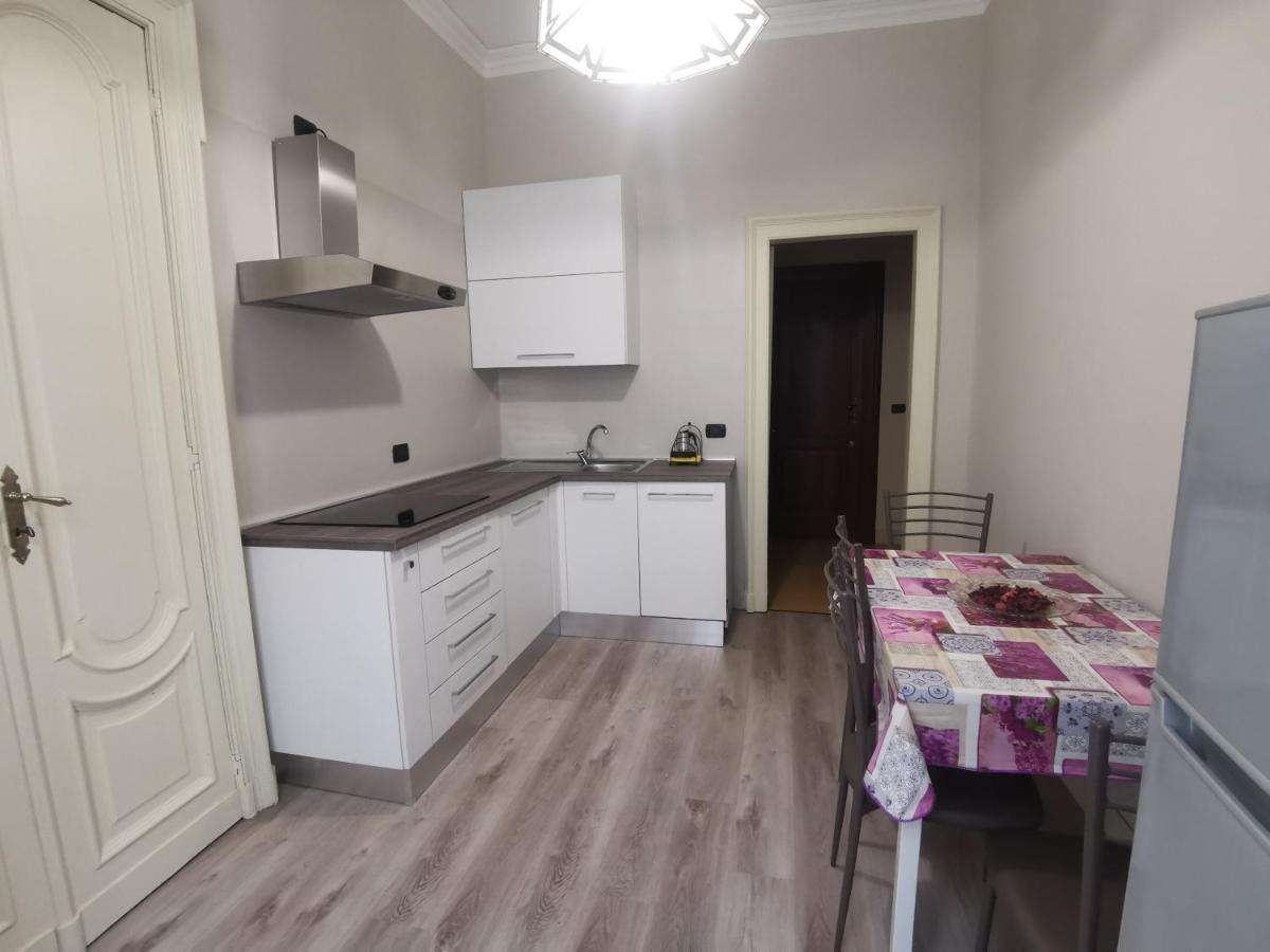 Apartamento La Qualita' Al Quadrato Turín Exterior foto